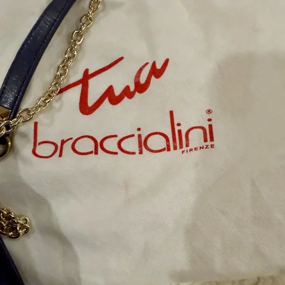 Tua Braccialini Navy Heart Crossbody Bag - Picture 4 of 4